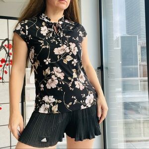 KARL LAGERFELD Vintage Floral Print Ruffle Standing Neck Self Tie Crop Sleeve M